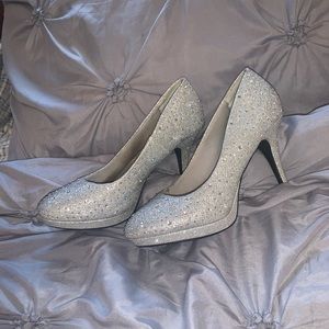 Gem stones holographic high heels